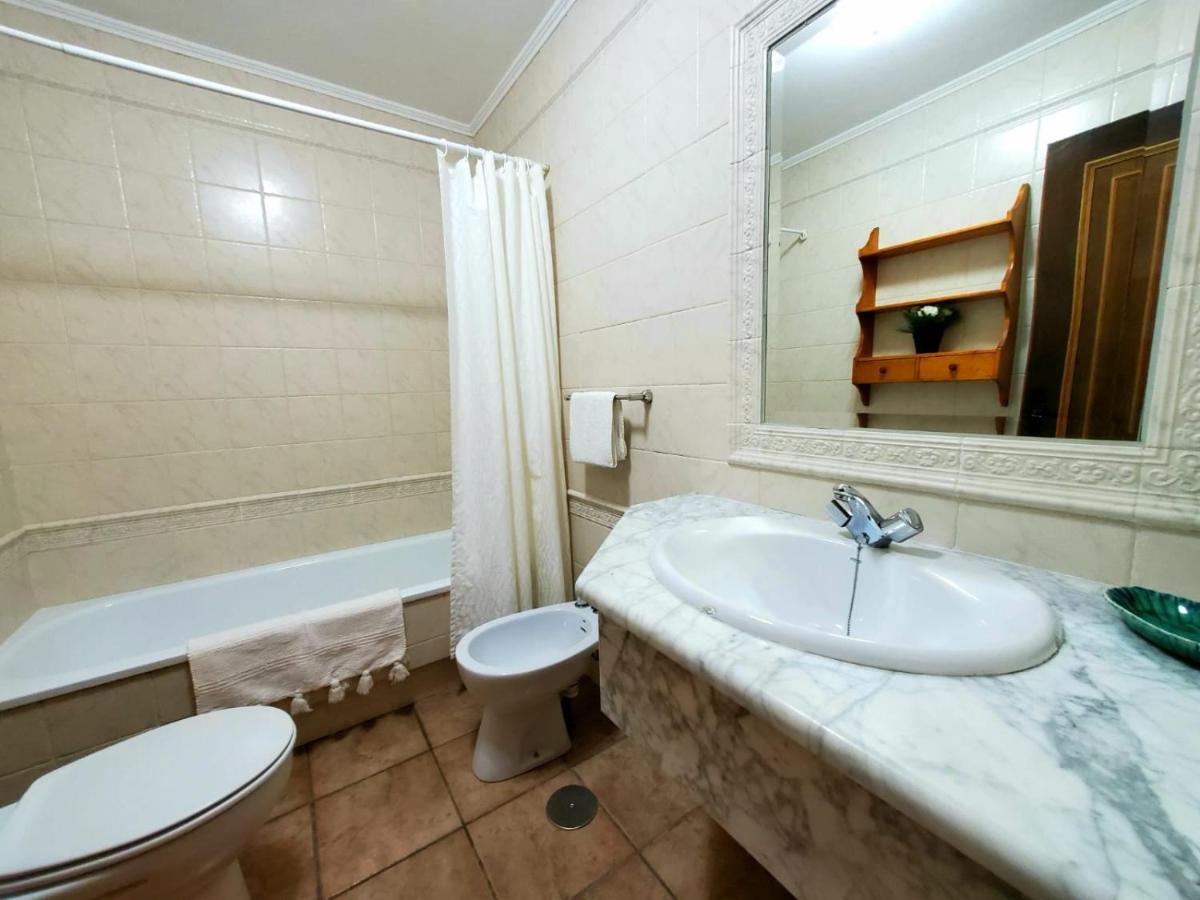Apartamentos Turisticos Rosa รีบาเดโอ ภายนอก รูปภาพ