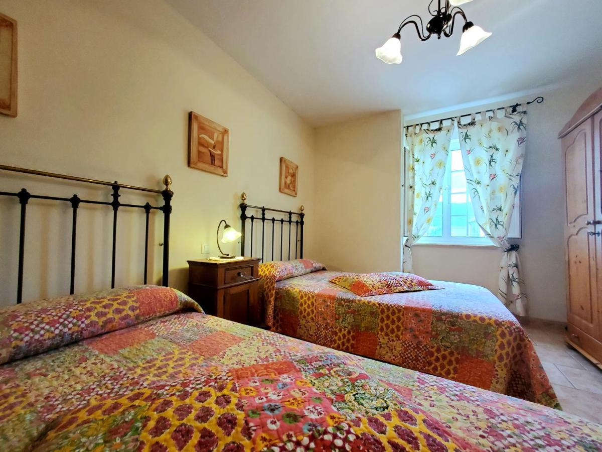 Apartamentos Turisticos Rosa รีบาเดโอ ภายนอก รูปภาพ
