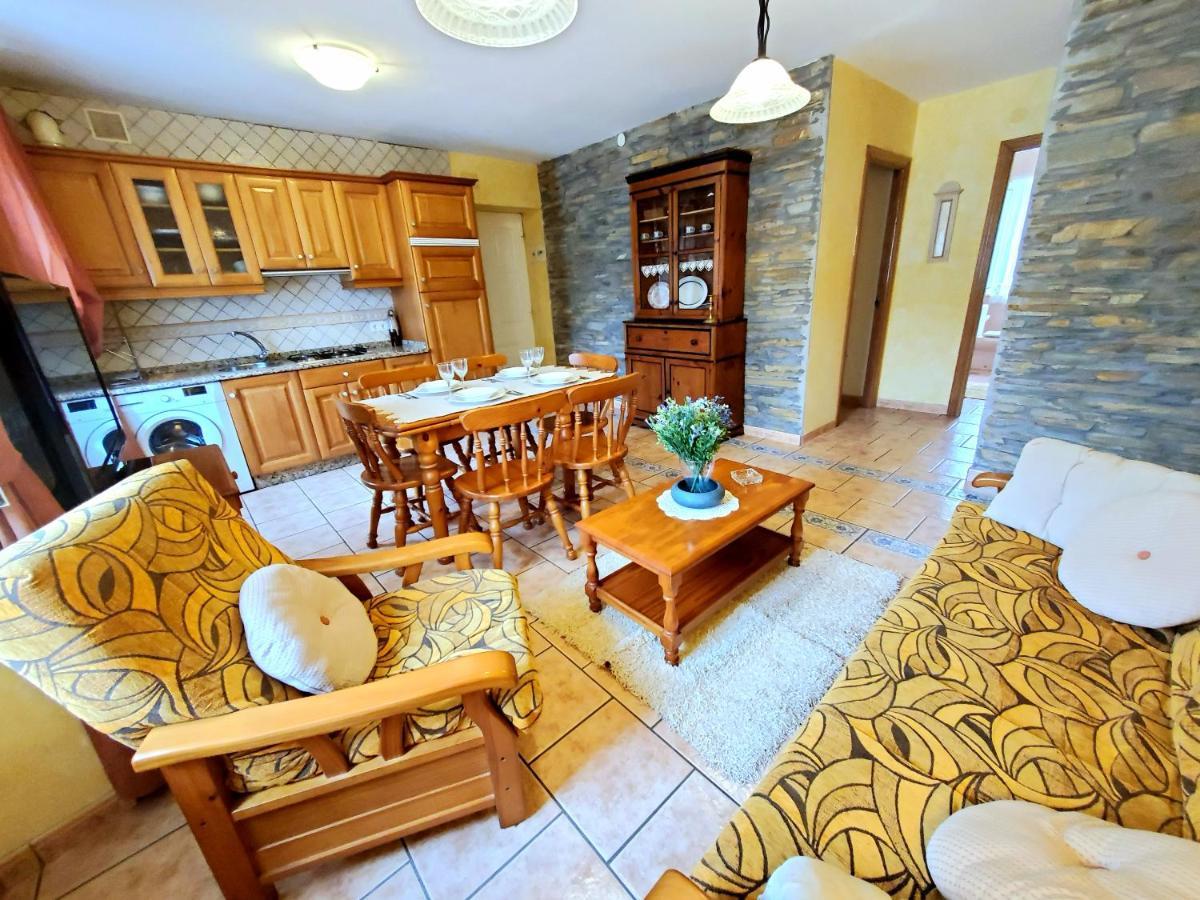 Apartamentos Turisticos Rosa รีบาเดโอ ภายนอก รูปภาพ